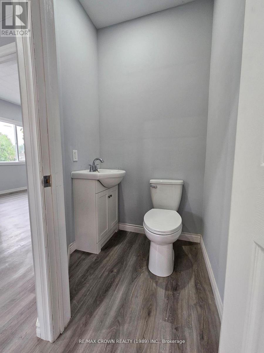 28 LAKESHORE DRIVE - 12