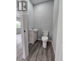 28 Lakeshore Drive, North Bay, ON P1A2A2 Photo 12