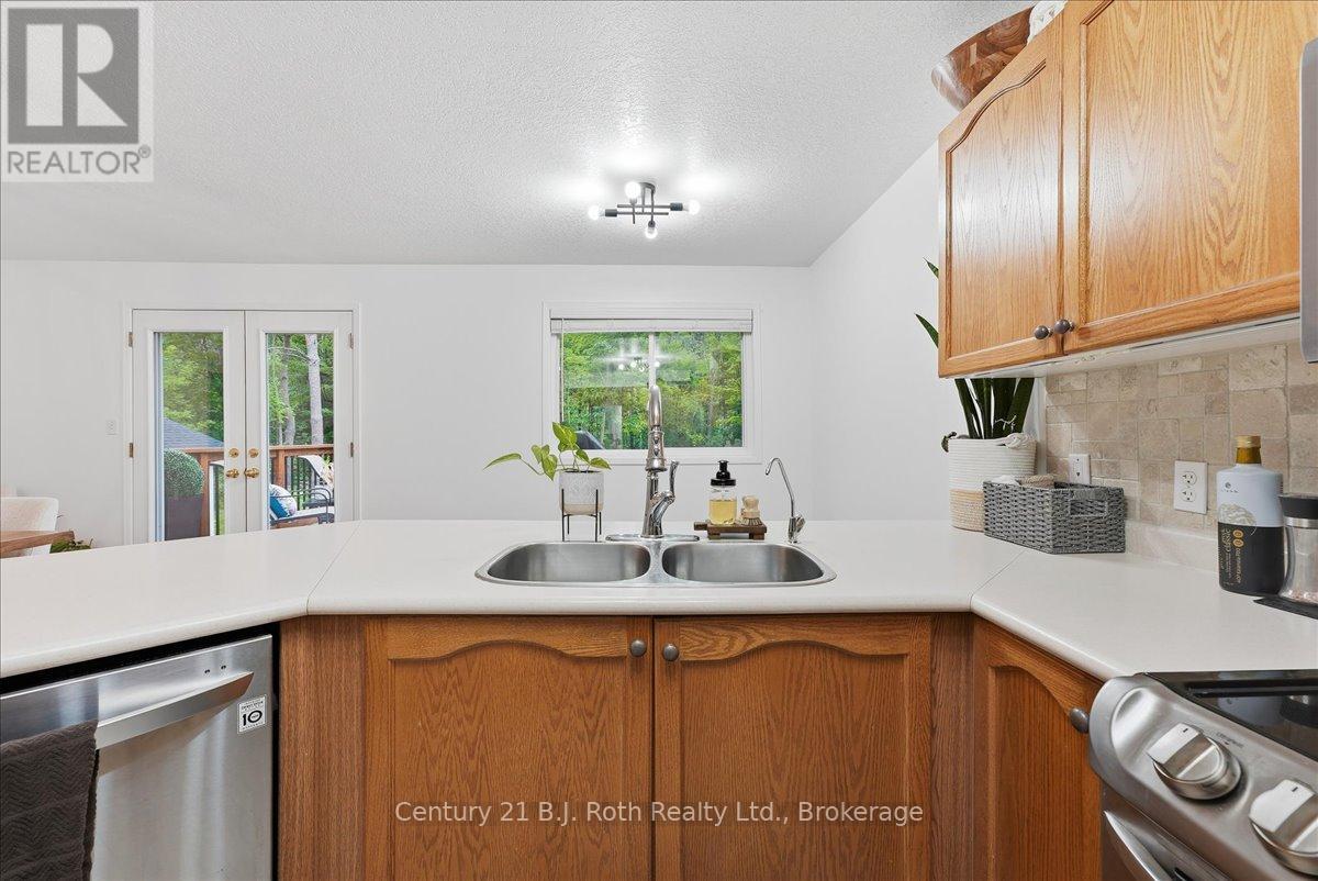 1439 CHAPMAN ROAD - 21