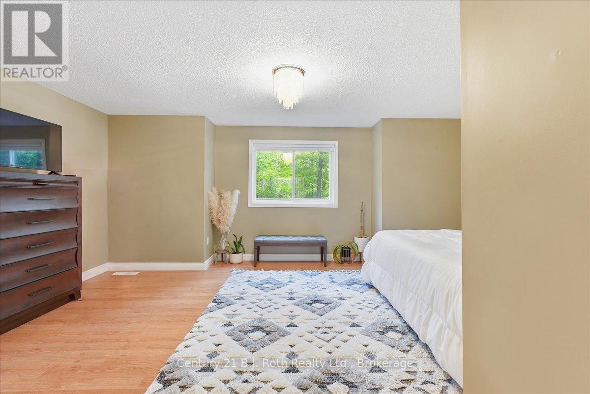 1439 CHAPMAN ROAD - 25