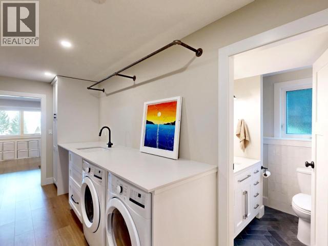 2158 ROBERTS ROAD - 27