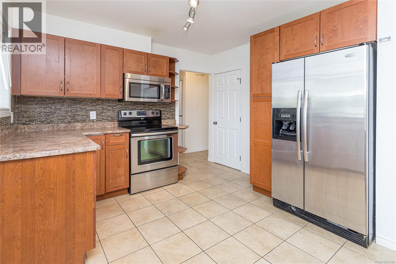 607 Fifth St - 17