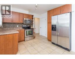 607 Fifth St, Nanaimo, BC V9R1P7 Photo 17