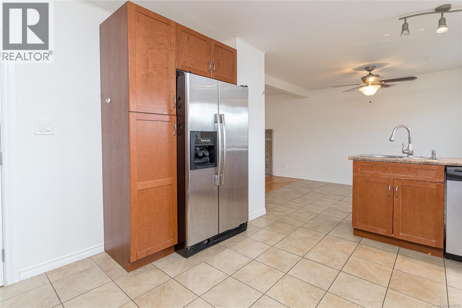 607 Fifth St - 16