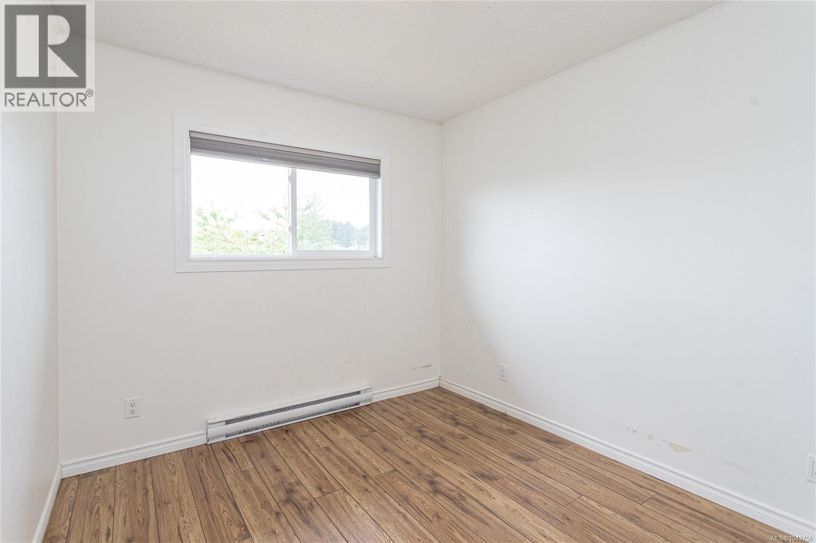 607 Fifth St - 24