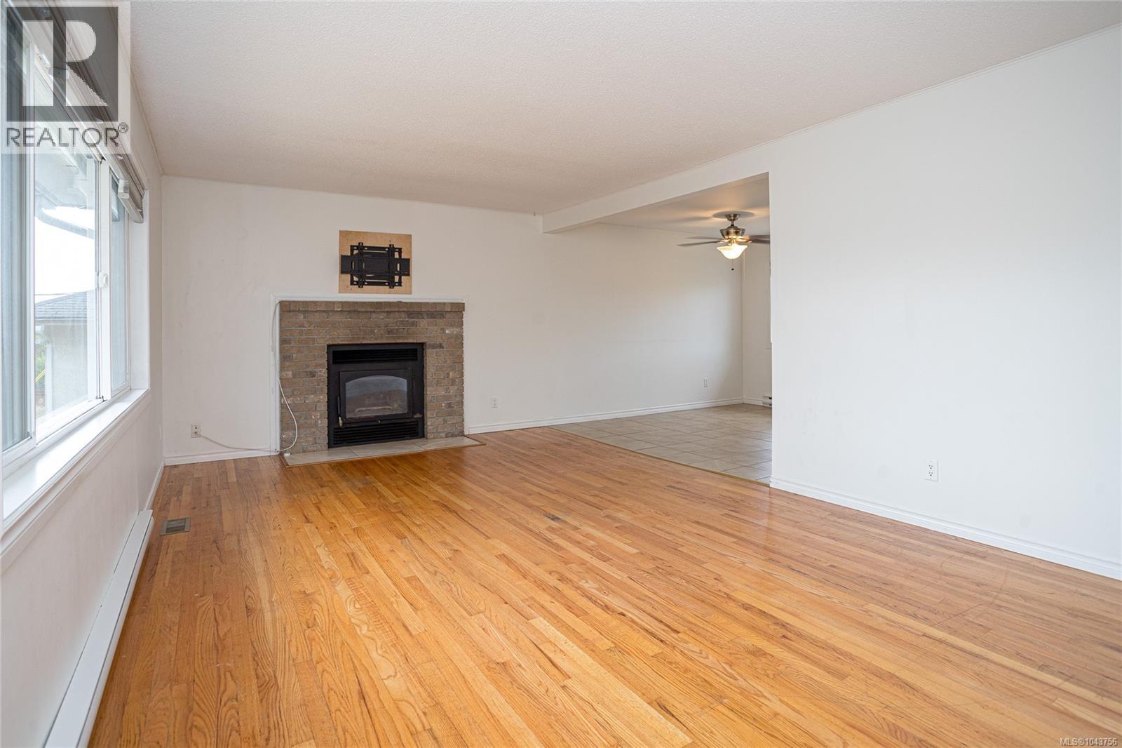 607 Fifth St - 13