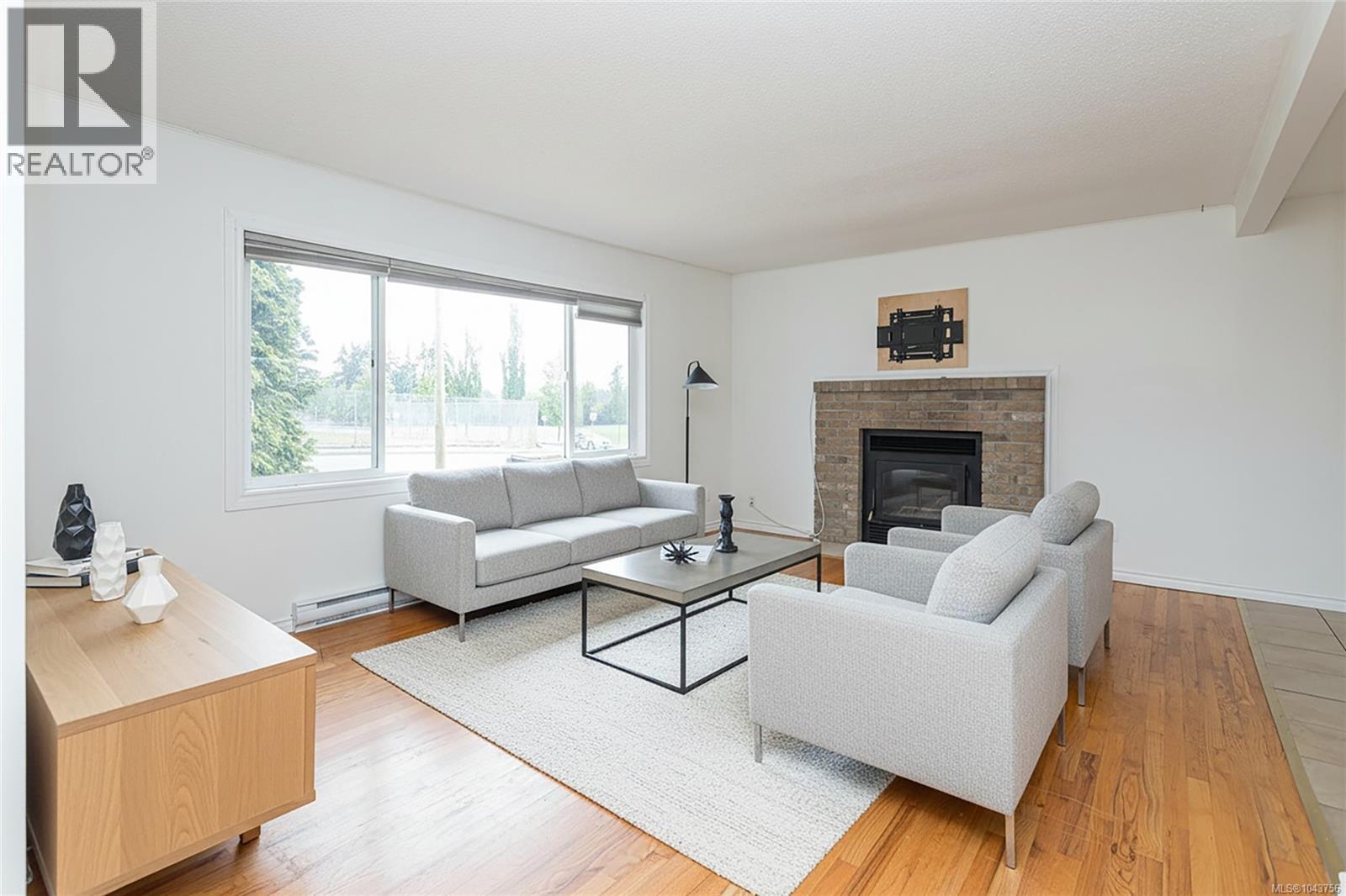 607 Fifth St - 3