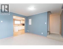 607 Fifth St, Nanaimo, BC V9R1P7 Photo 38
