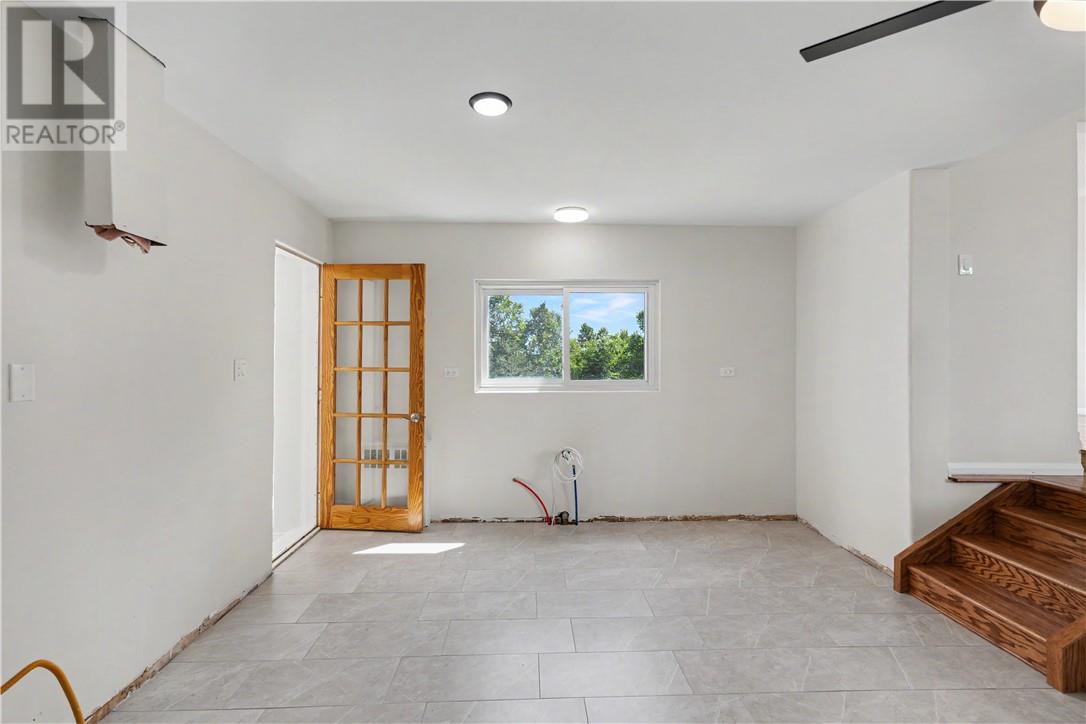 1286 Lauzon Avenue - Image 18