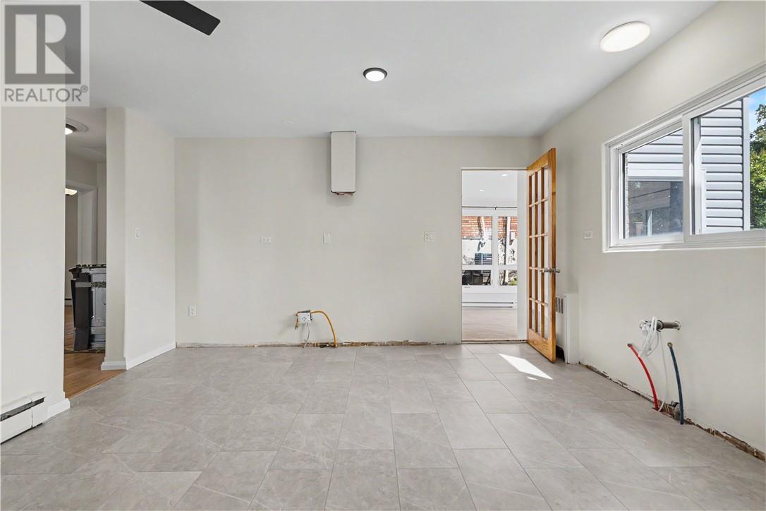 1286 Lauzon Avenue - Image 16