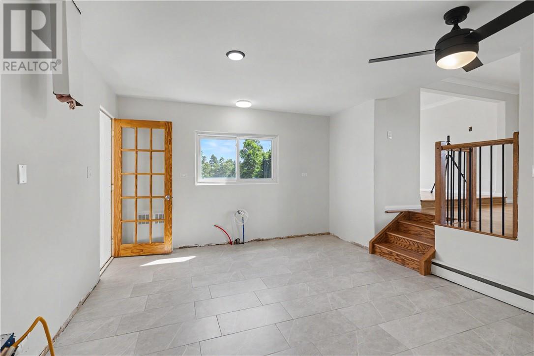 1286 Lauzon Avenue - Image 15