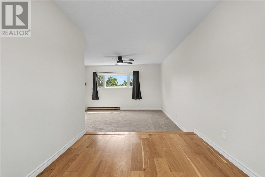1286 Lauzon Avenue - Image 34