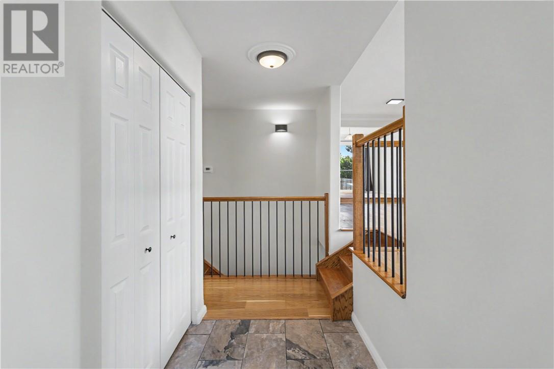 1286 Lauzon Avenue - Image 8