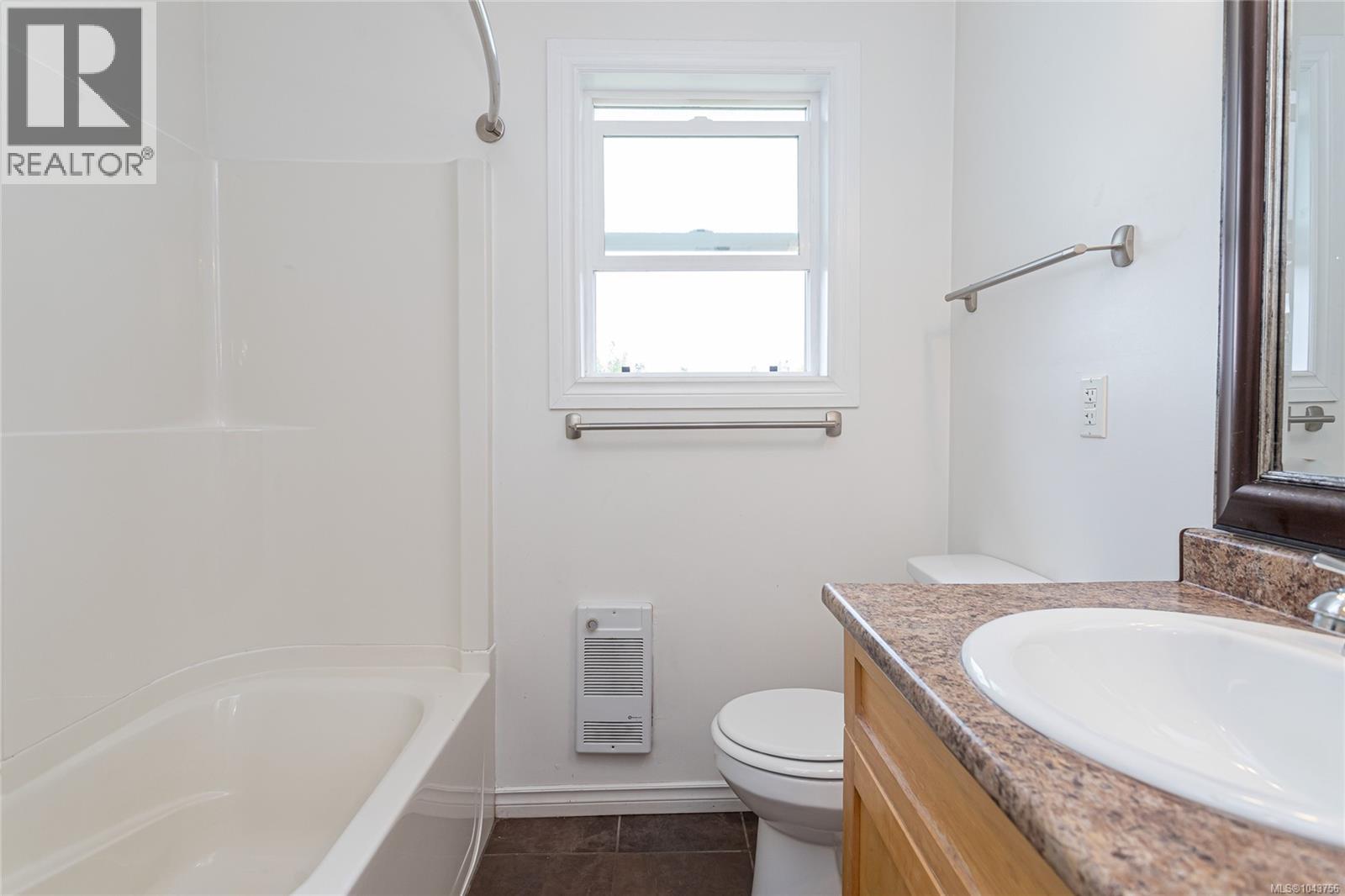607 Fifth St - 23