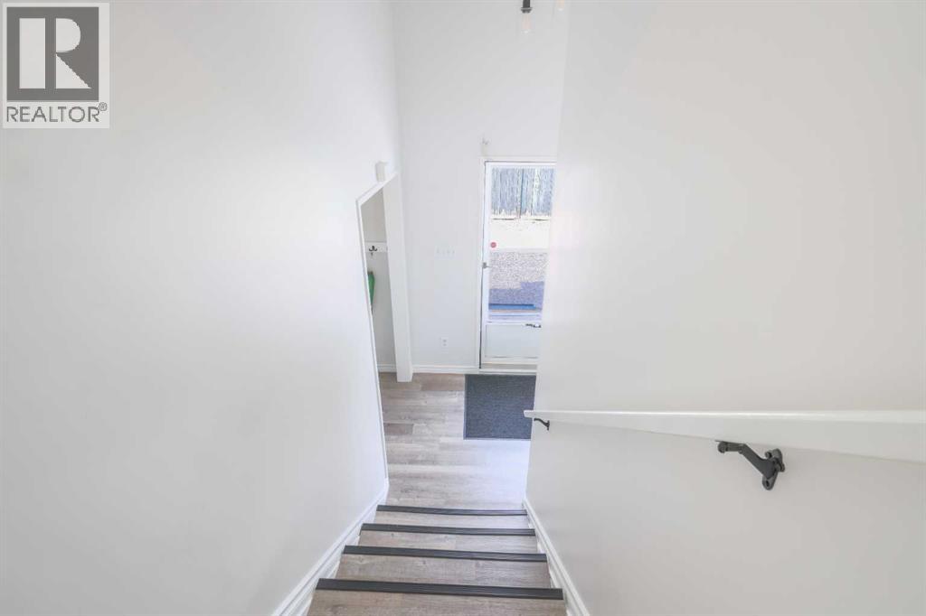 5116 51 Avenue - 17