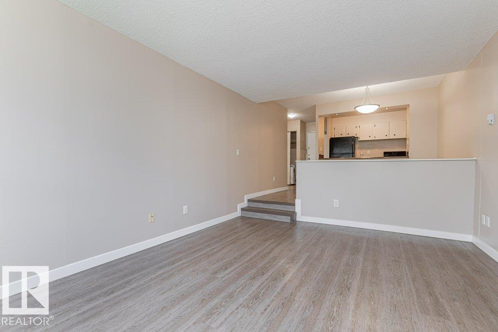 #327 10160 114 ST NW - Image 18