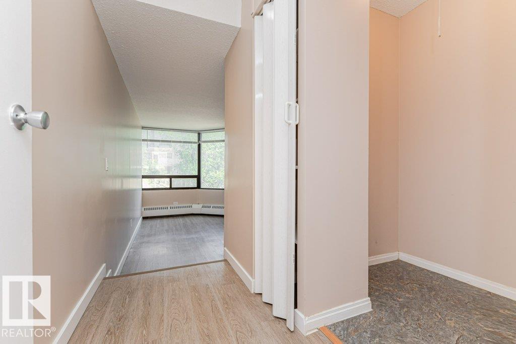 #327 10160 114 ST NW - Image 26