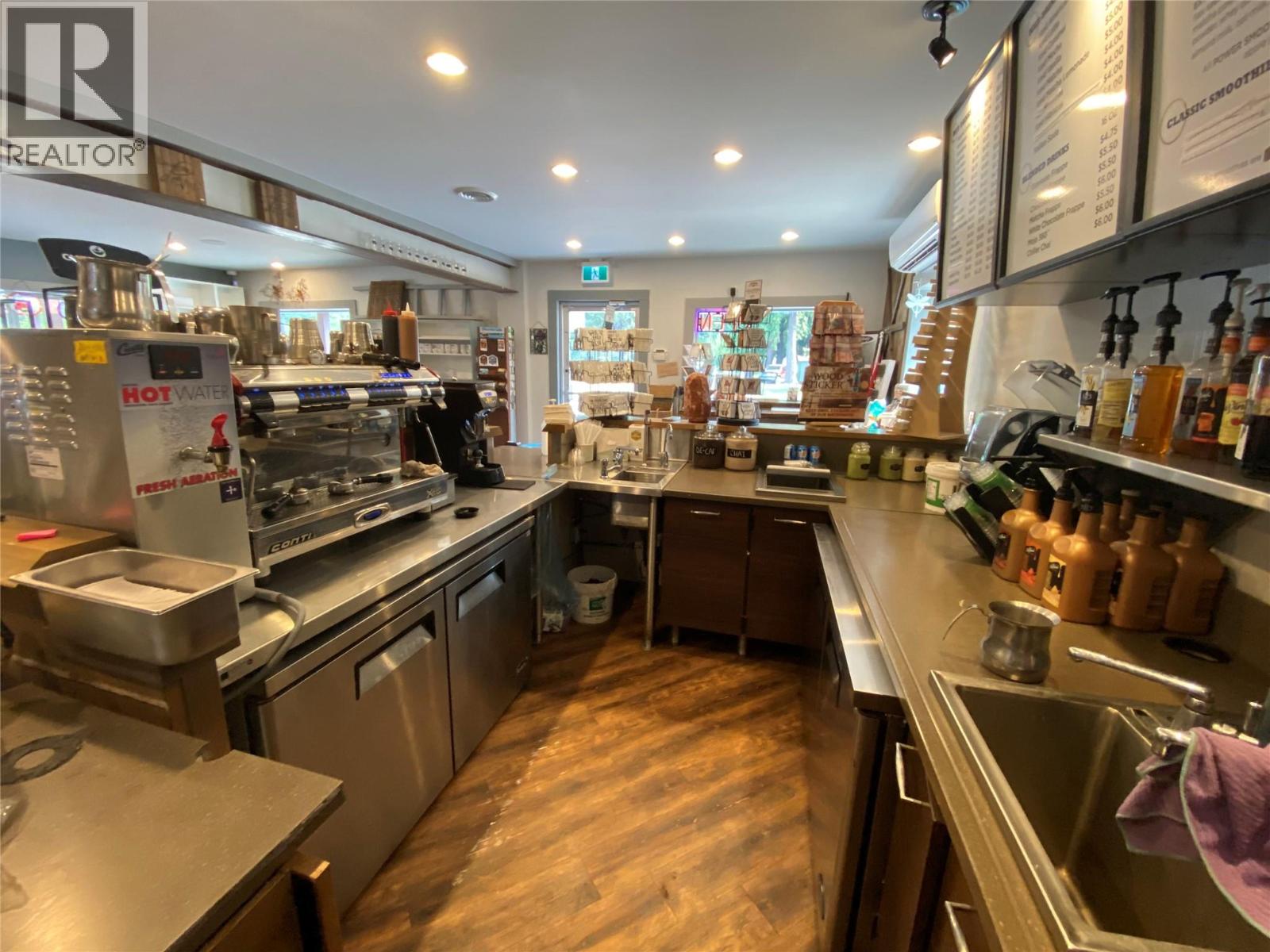 1885 BAKERY FRONTAGE Road, Christina Lake - Image 1