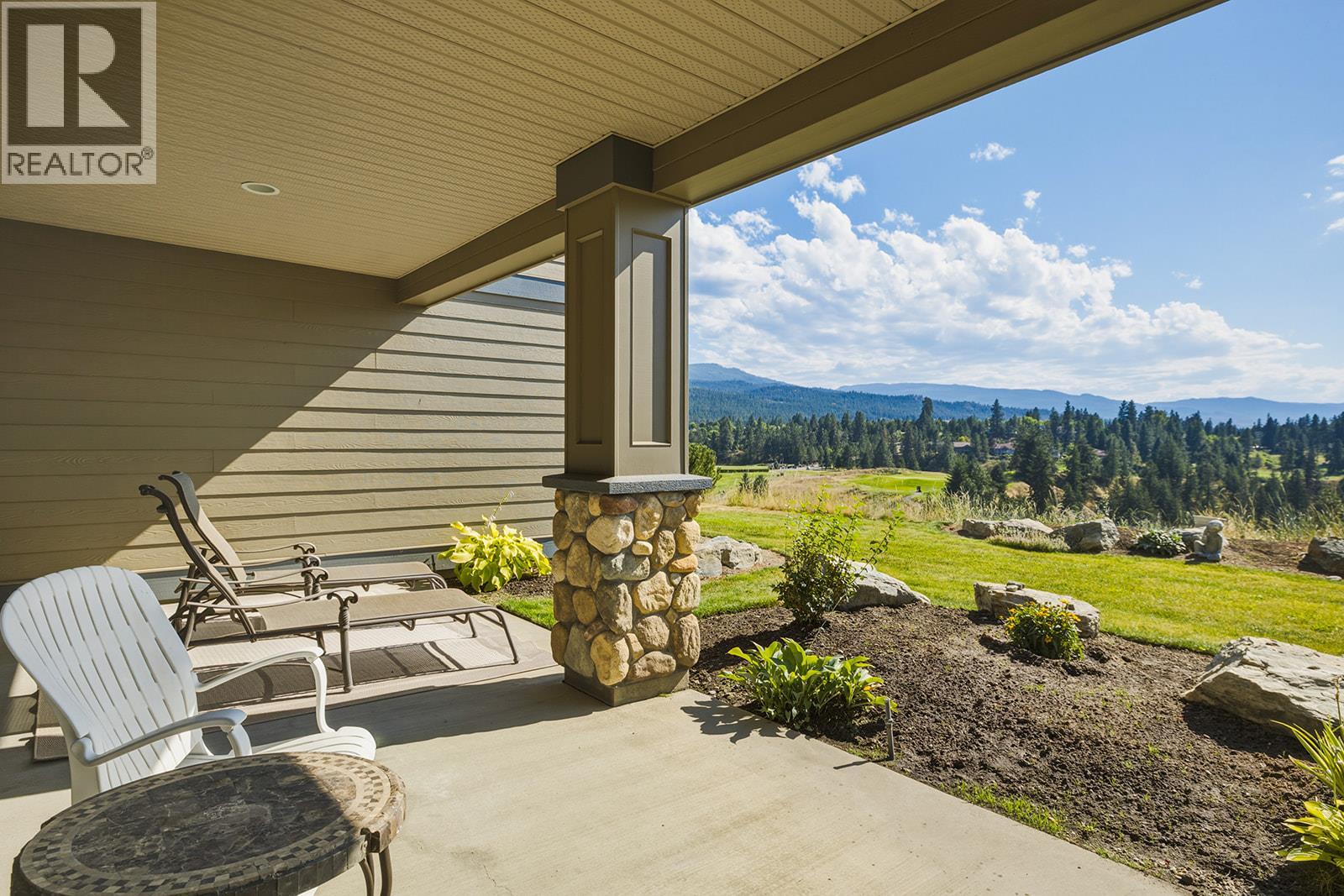 #10 3800 Gallaghers Pinnacle Way - 46