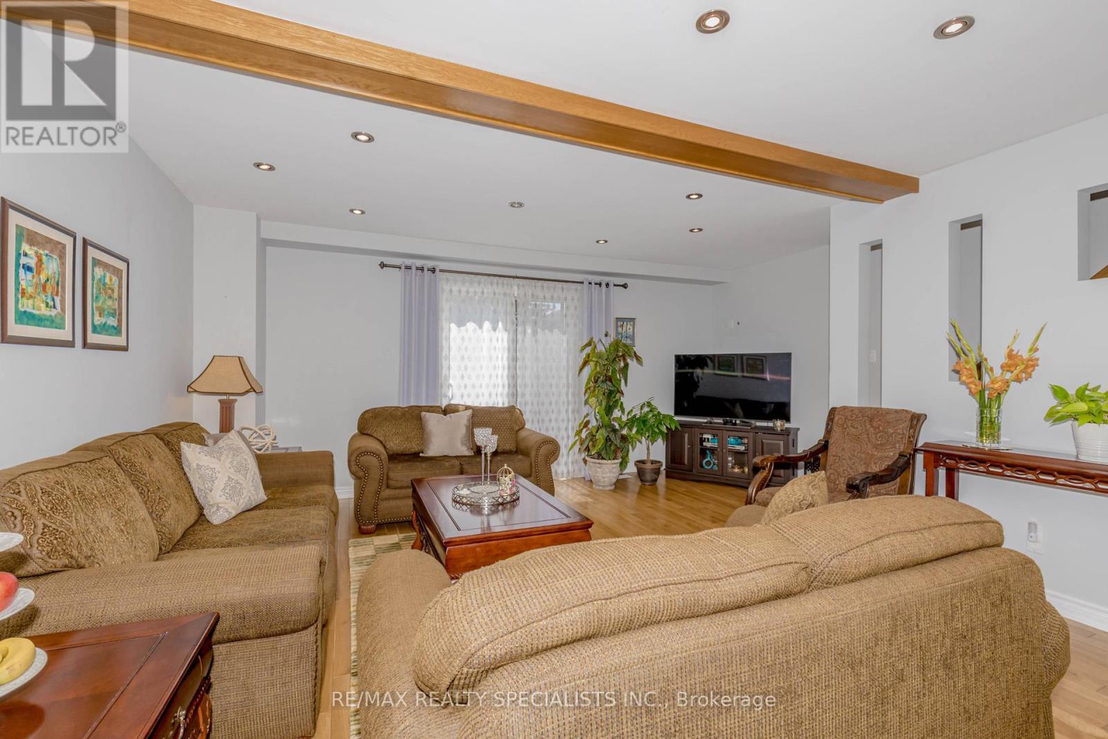 #66 8136 COVENTRY ROAD - 7