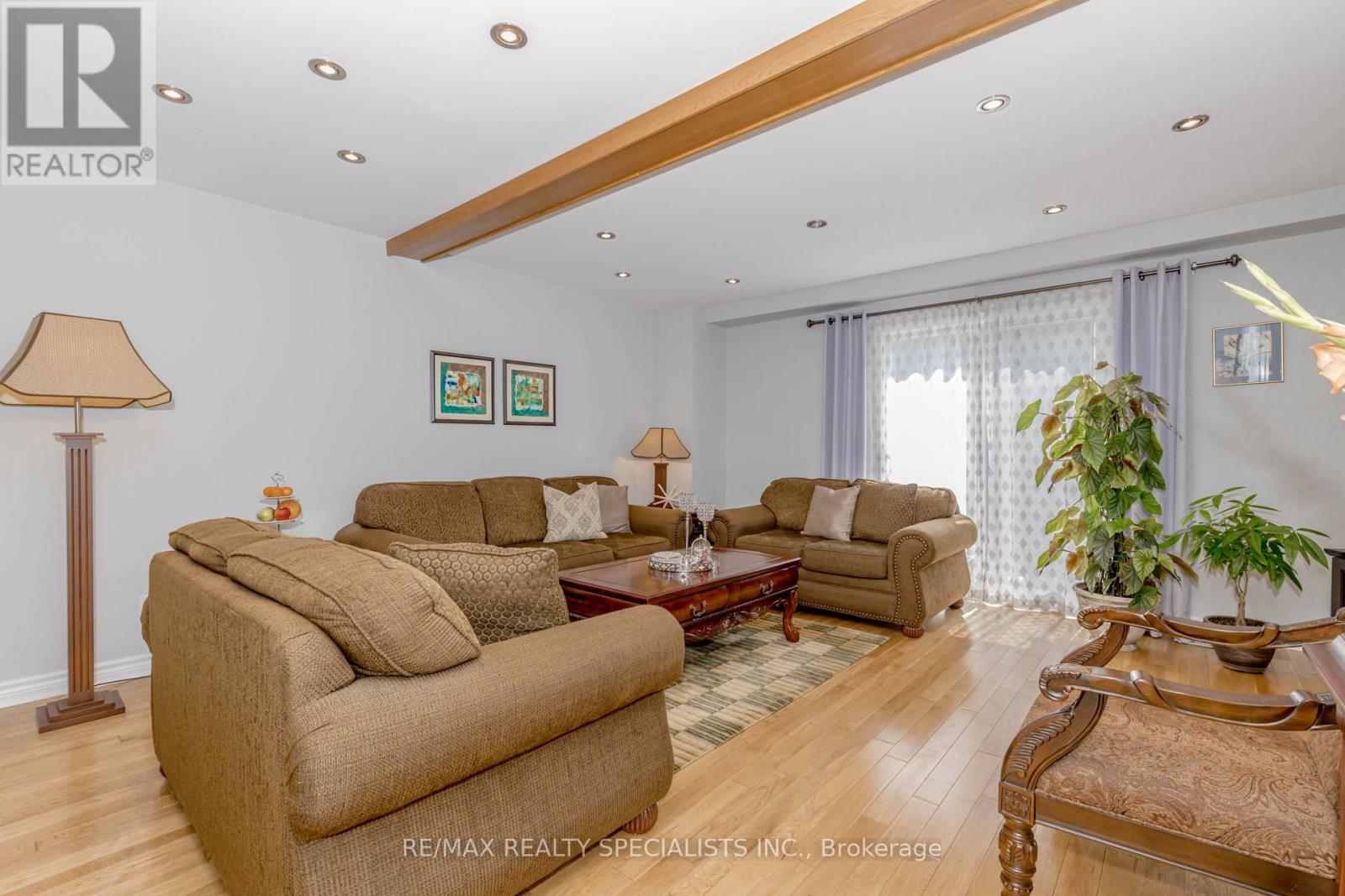 #66 8136 COVENTRY ROAD - Image 8