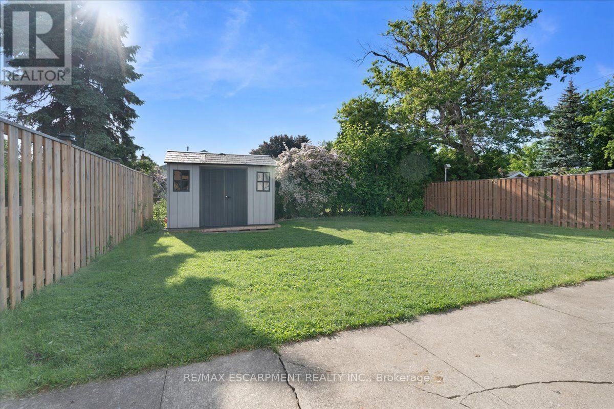 128 EAST 39TH STREET - 23
