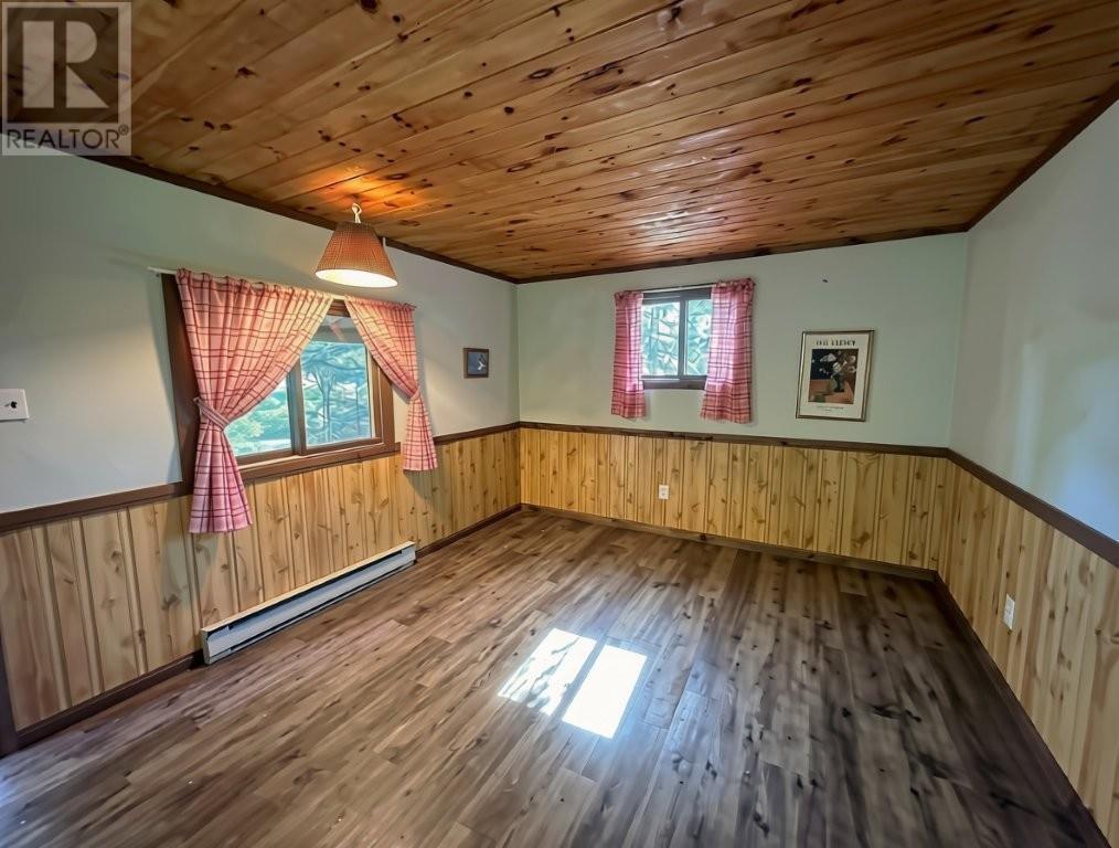 3157 Nelson Drive - 32