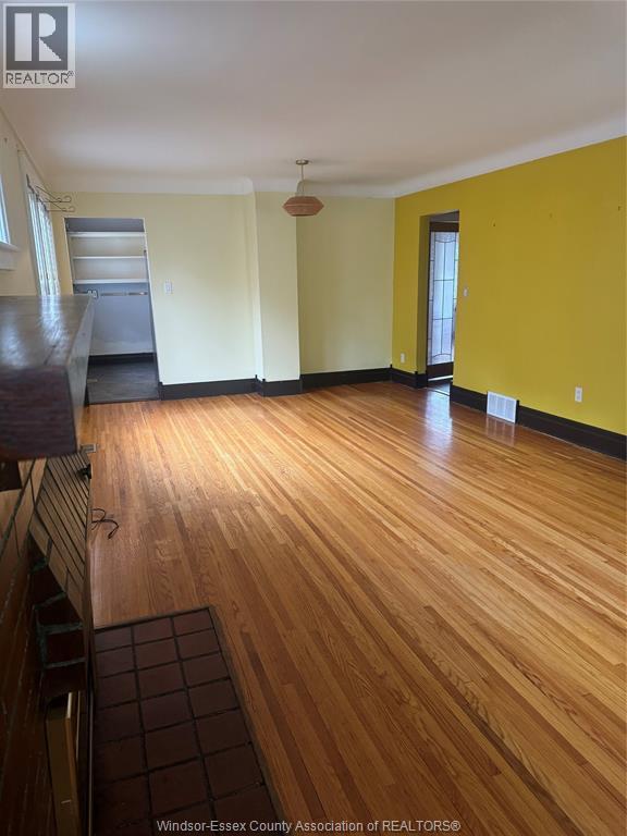 2185 DOUGALL AVENUE - Image 4