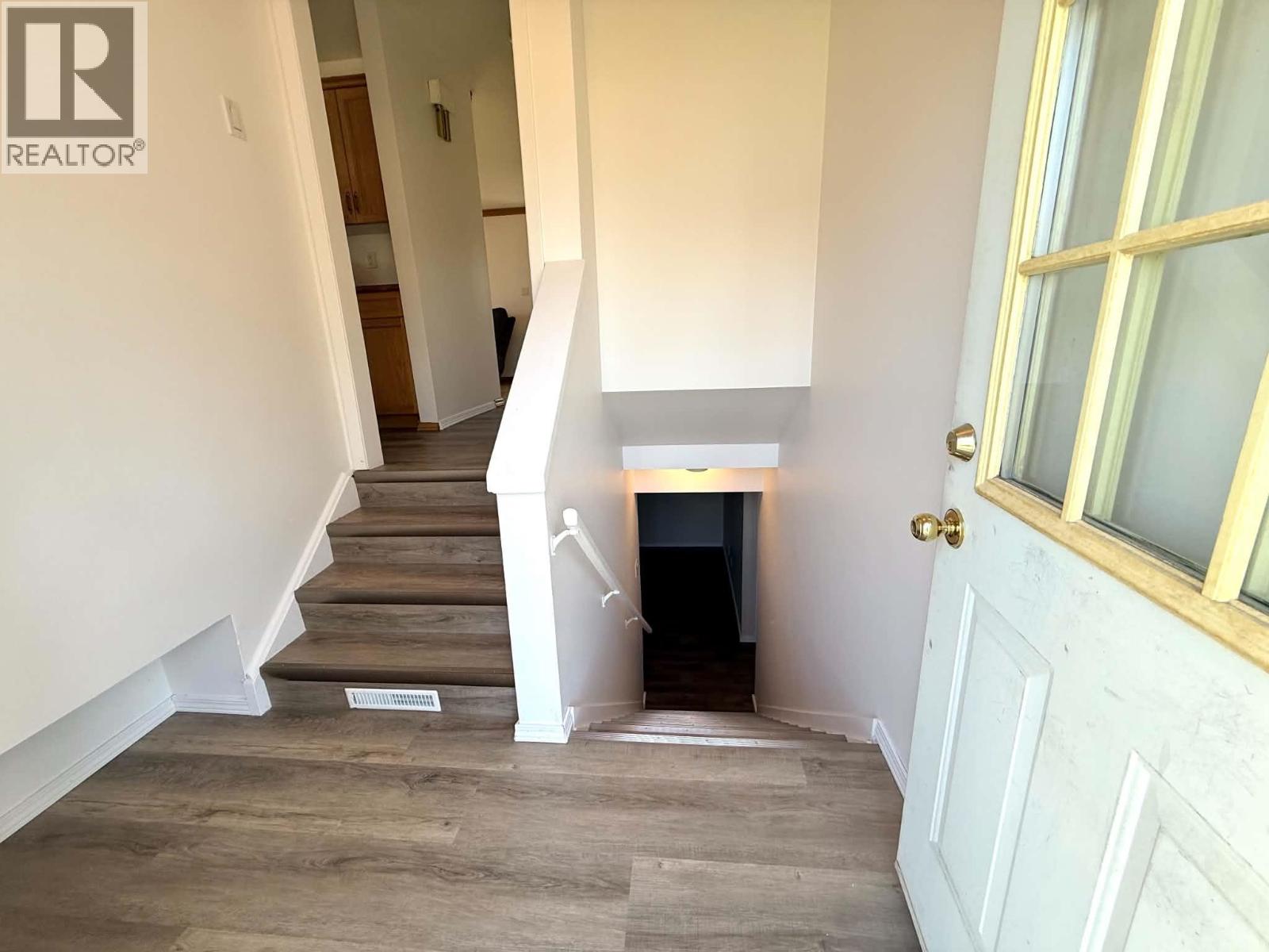 12224 242 ROAD - 36
