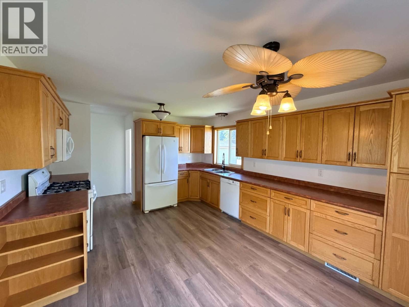 12224 242 ROAD - 16