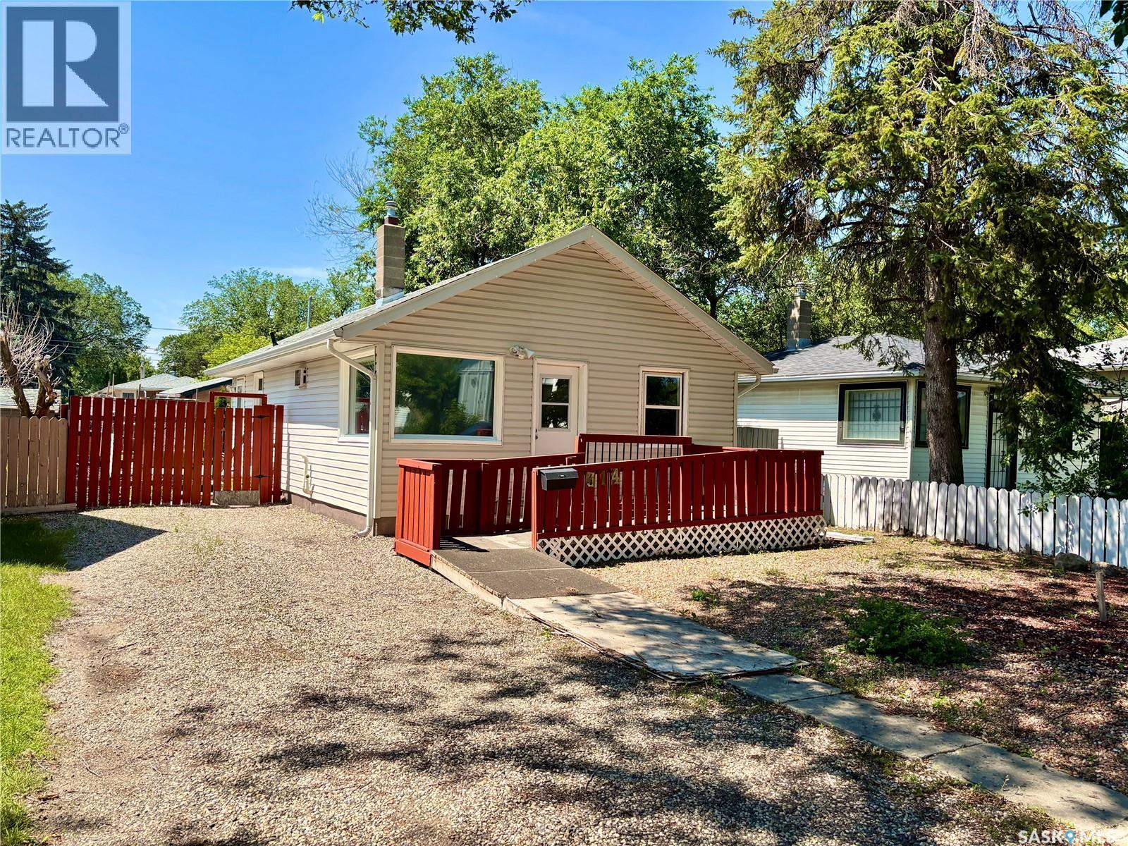 314 Retallack STREET - 1