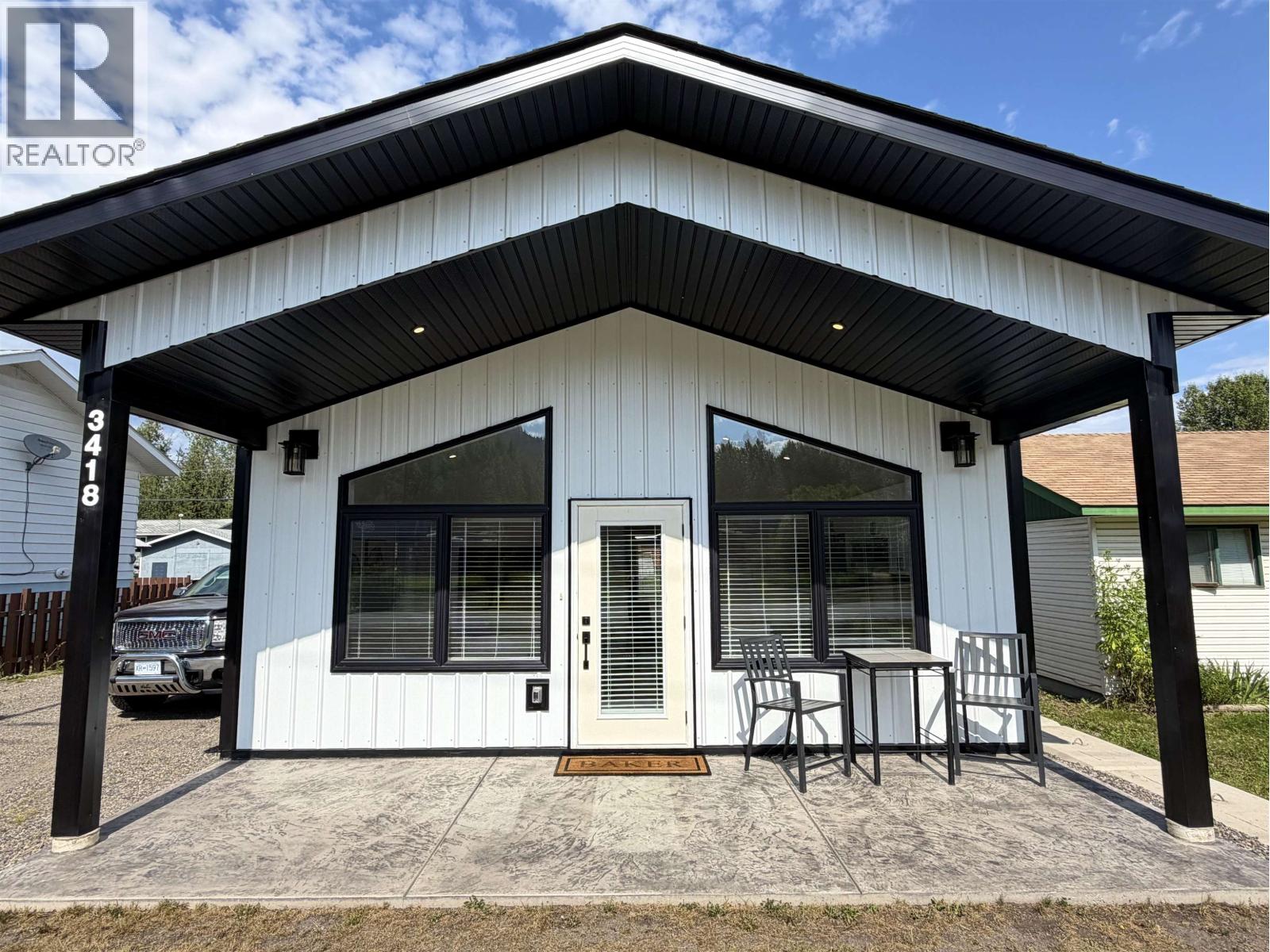 3418 RAILWAY Avenue, Smithers