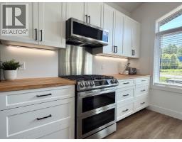 3418 Railway Avenue, Smithers, BC V0J2N0 Photo 9