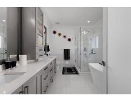 18585 56 Avenue, Surrey, BC V3S9E5 Photo 33