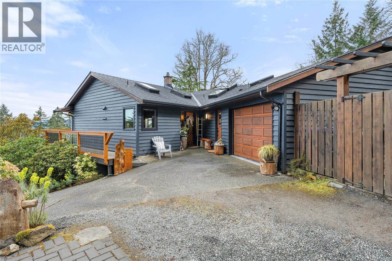 3141 Swallow Cres - 66