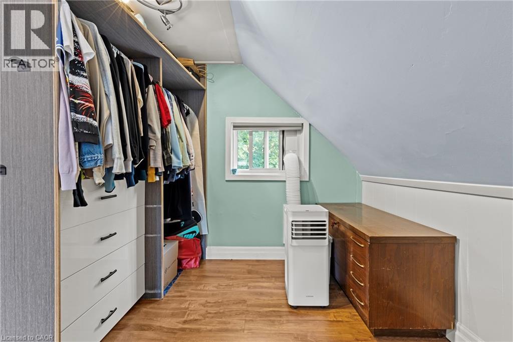 5025 ALBERT Street - Image 24