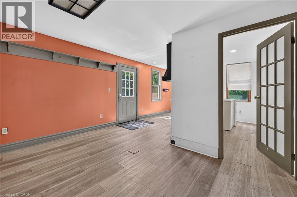 44 SIMS LOCK Road - 13