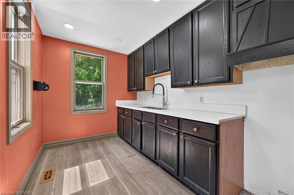 44 SIMS LOCK Road - 8