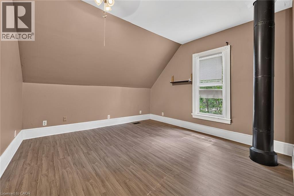 44 SIMS LOCK Road - 28