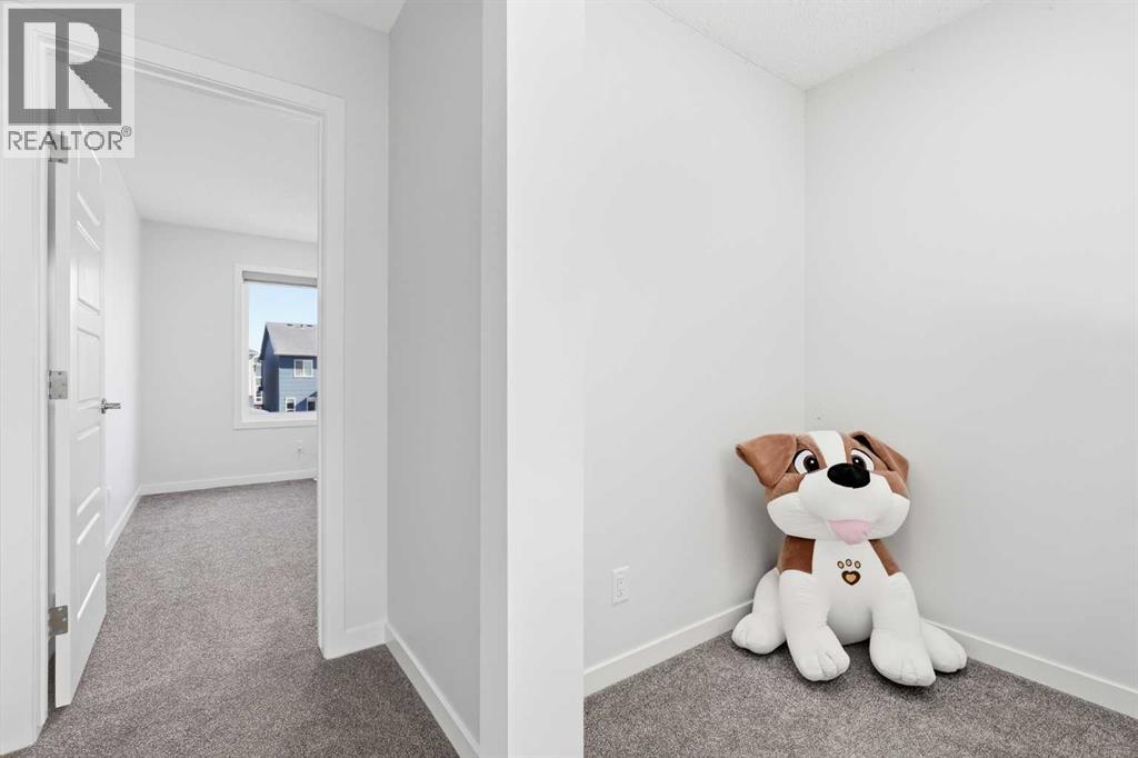44 Amblefield Avenue NW - 24