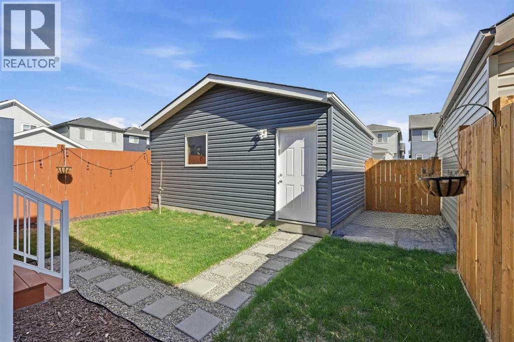 44 Amblefield Avenue NW - 5