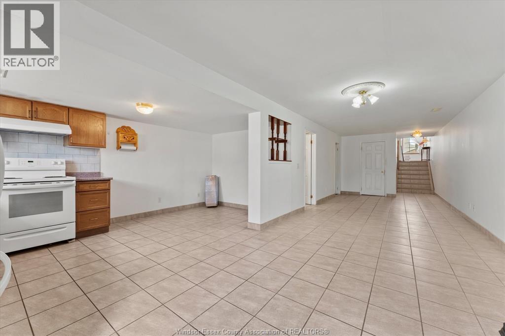 64 TOFFLEMIRE COURT - 20