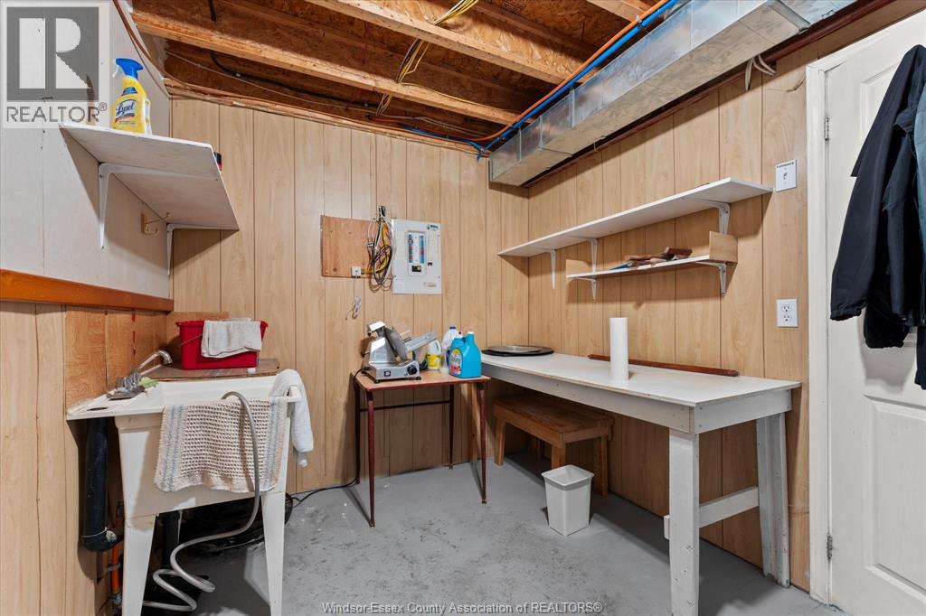 64 TOFFLEMIRE COURT - 25