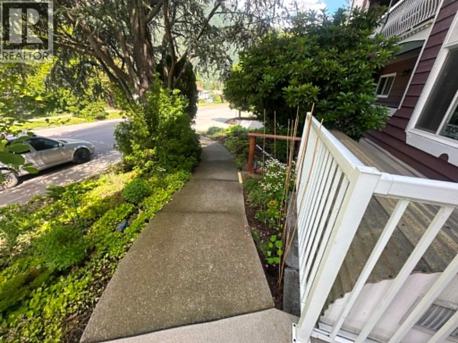 620 Second Street Unit# 105, Nelson