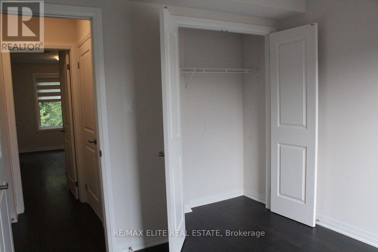 #60 2 WILLOW STREET - 31