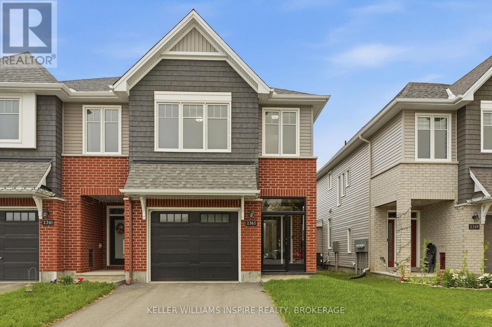 2365 GOLDHAWK DRIVE - 1