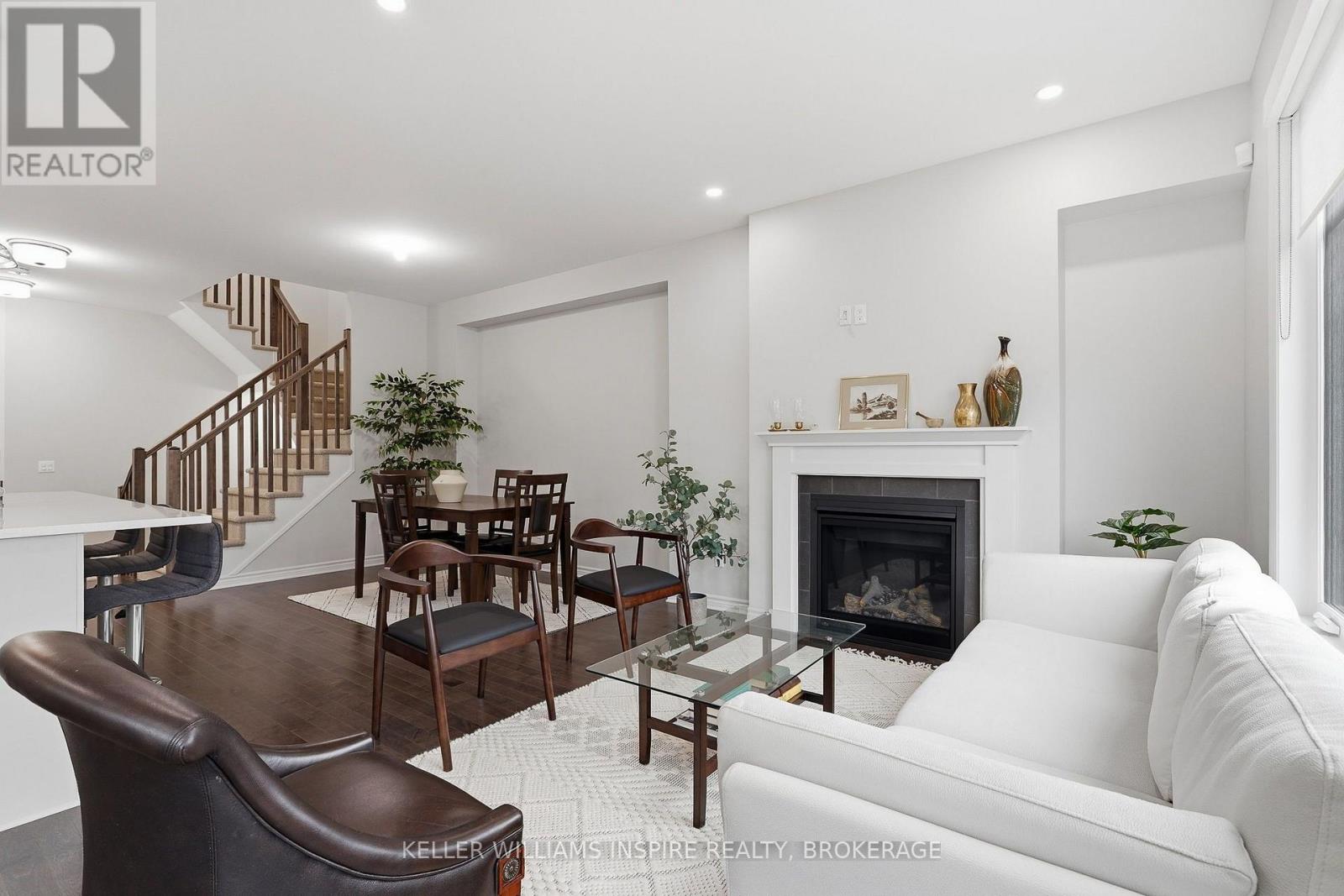2365 GOLDHAWK DRIVE - 19