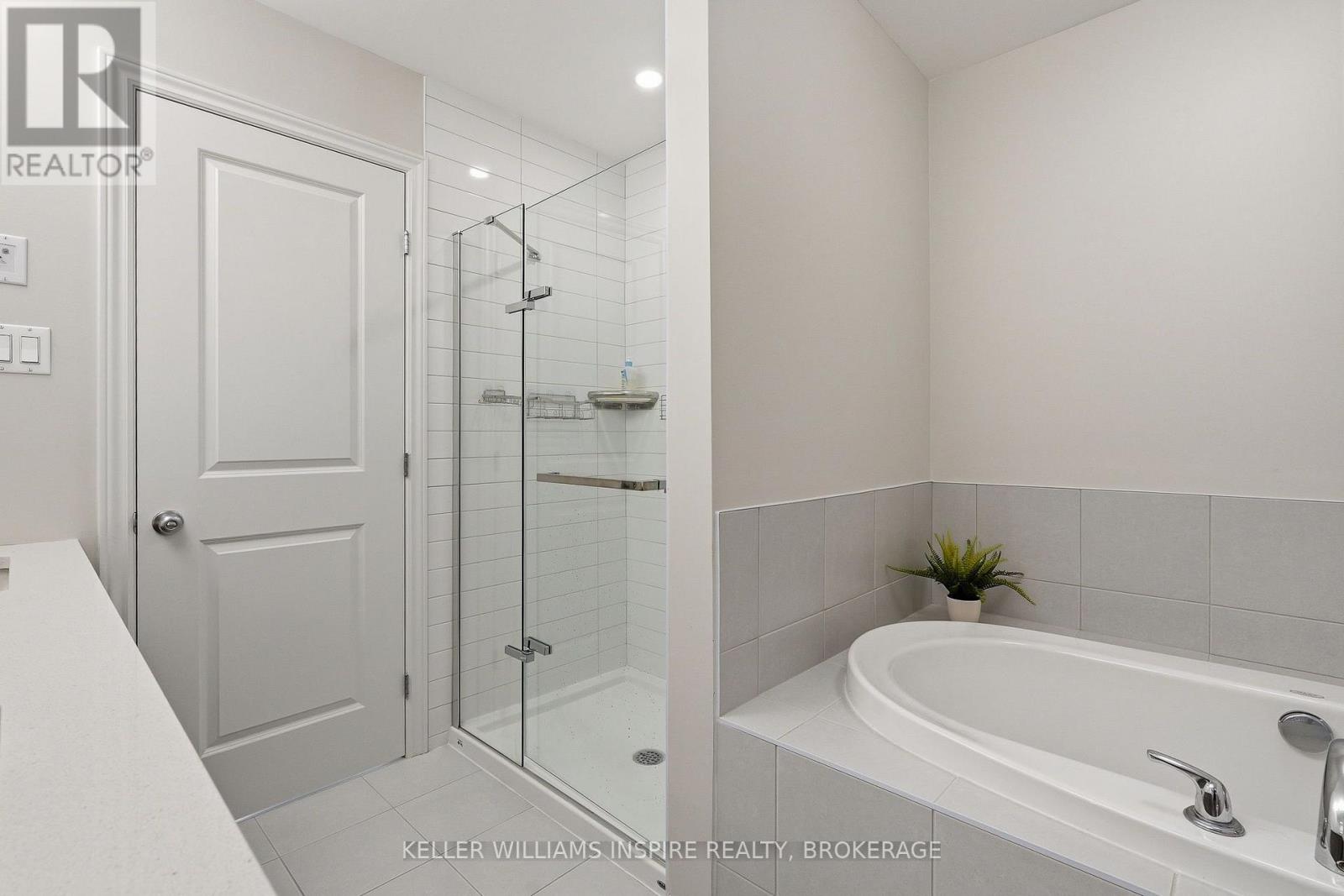 2365 GOLDHAWK DRIVE - 25