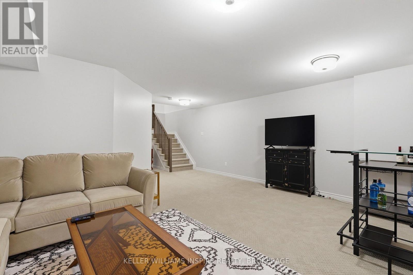 2365 GOLDHAWK DRIVE - 34