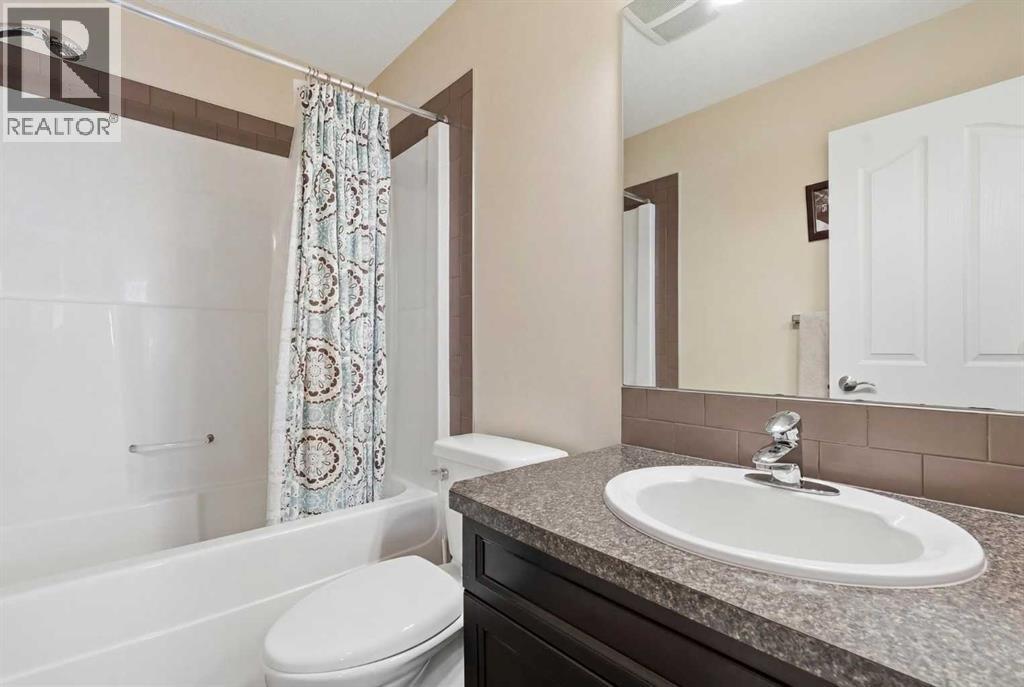 17 Mahogany Terrace SE - 16